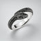 Bague Serpent Pavé Noir sur fond clair