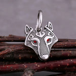 Pendantes Loup aux Yeux Rouges - Vignette | Médiéfan