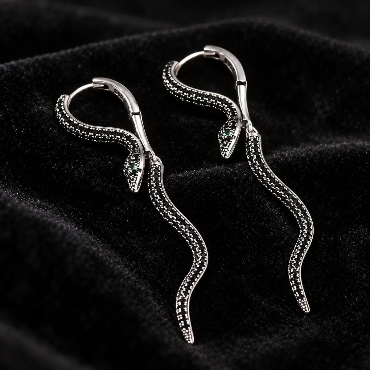 Pendantes Serpent Pavé de Zircons Noirs