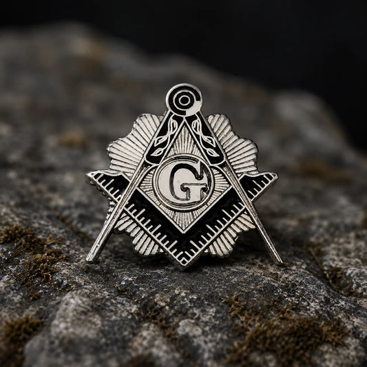 Pin’s franc-maçon compas et équerre acier et or