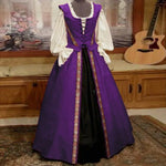 Robe Médiévale à Galon Doré - Vignette | Médiéfan